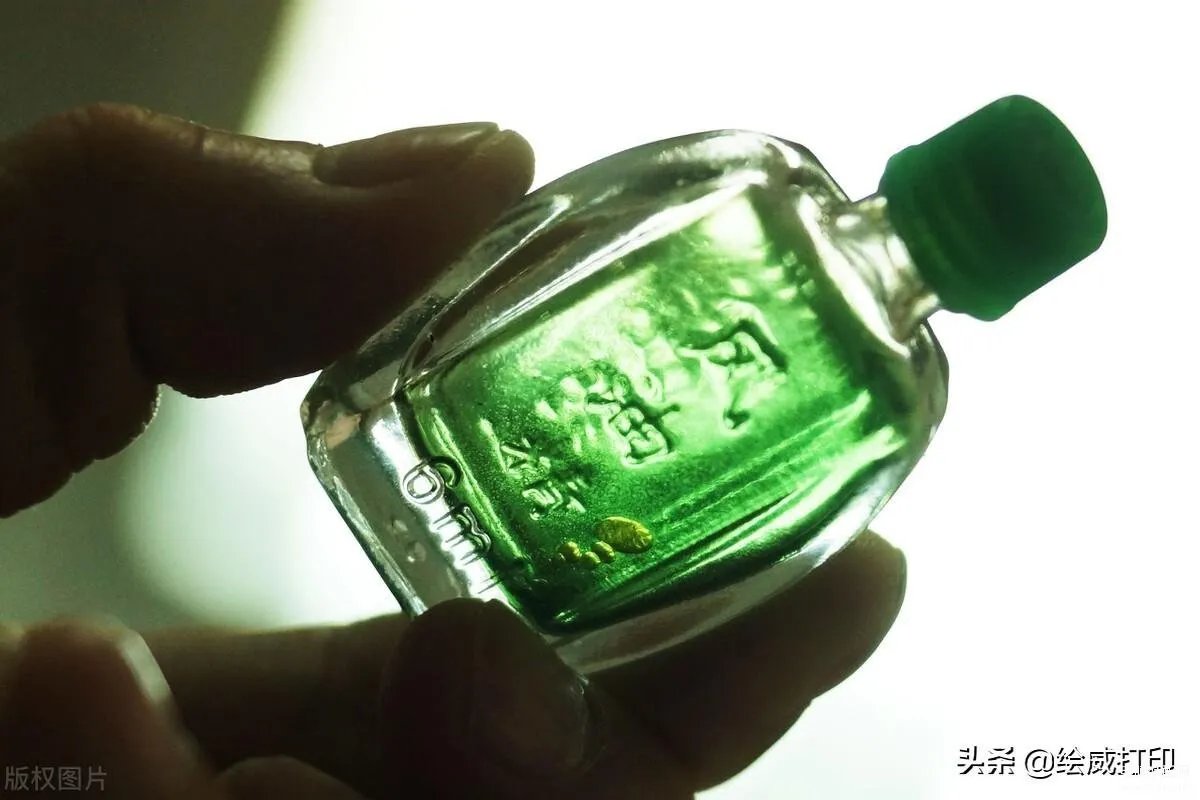 打印机墨水弄手上怎么洗掉（详谈清洗打印机墨水的妙招）