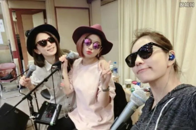 she解散是怎么回事 she成员现在各自都在干什么