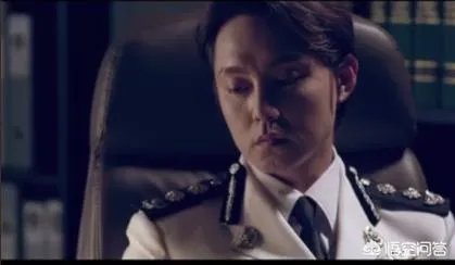 如何评价尹正谜一般的微博？