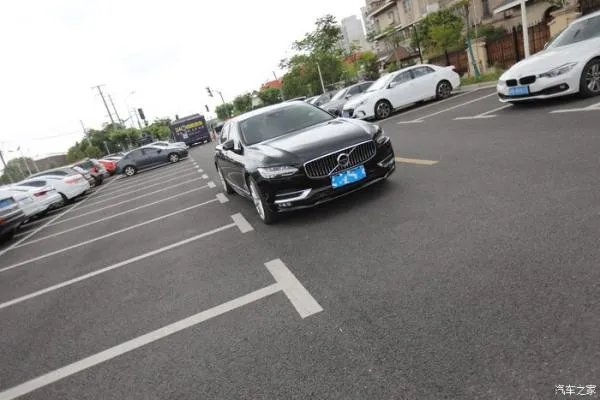 终于有时间了，和大家聊一下提沃尔沃S90一年的感受