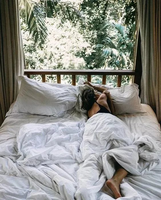 一个枕头=亿万螨虫，不用拆不用洗，一招快速杀死所有螨虫！