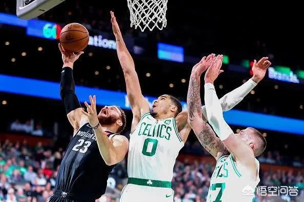篮网三加时险胜骑士，雄鹿终结步行者六连胜，2月14日赛后，东部排名有何变化？对于比赛你怎么看？