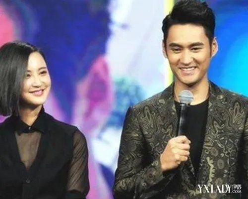 张歆艺晒甜蜜剧照袁弘送香吻甜蜜十足张歆艺袁弘婚期已定