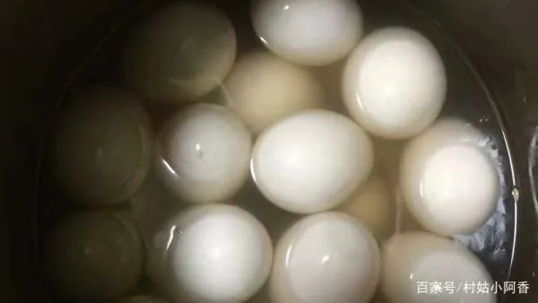 怎样腌咸鸭蛋？