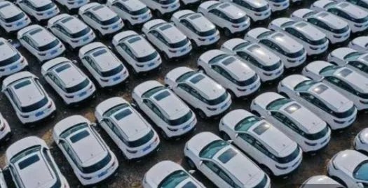 江西钢企给每位员工发轿车