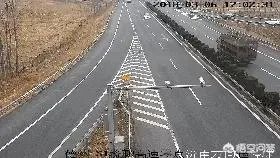 山东一司机在高速上仅1分钟驾照被扣30分，你怎么看？