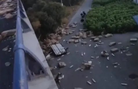 市委就抢猪肉致歉