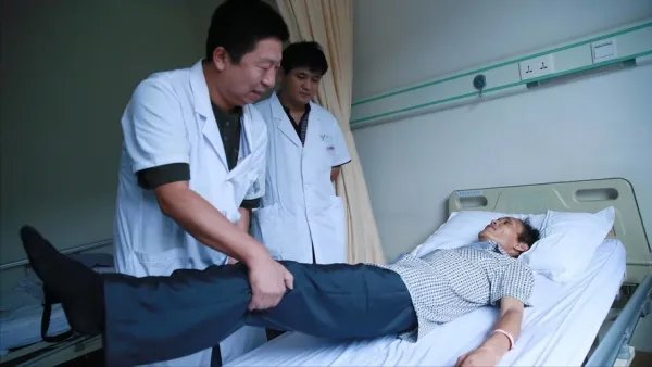 李宇春患了强直性脊柱炎，被称为不死的癌症，这种病真的很可怕吗？