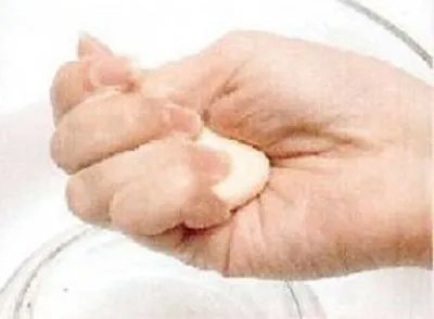 怎么洗粉扑先浸泡