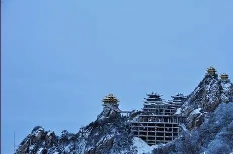 河南多景区飘起鹅毛大雪，现场究竟是何景象？