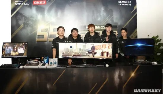 超宽视野 三星显示器引领电竞新纪元——SSG战队首次中国玩家见面会 三星显示器开启电竞嘉年华