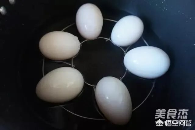 如何腌制咸鸭蛋？