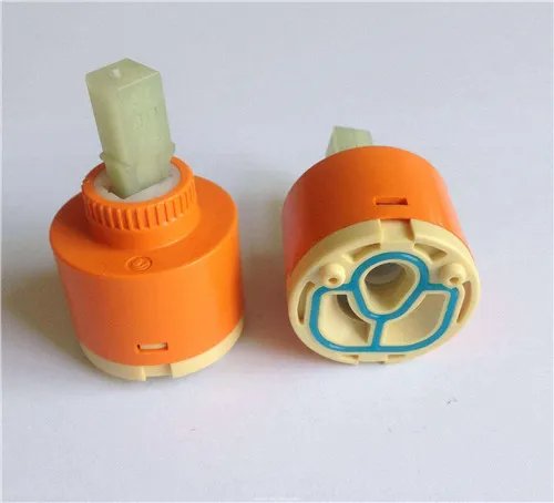 如何换水龙头阀芯