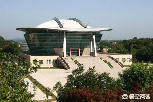 信阳师范学院怎么样？