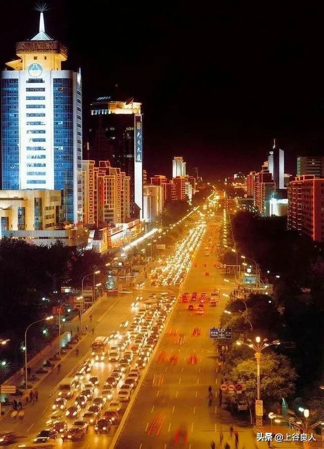 北京夜生活，有什么好玩推荐一下？