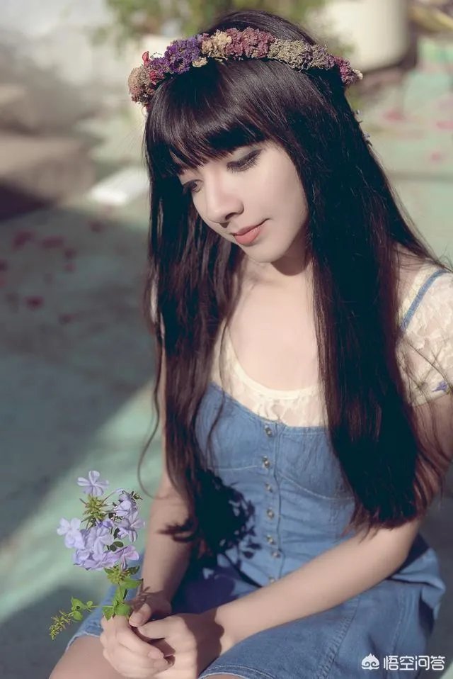 成都上百辆共享单车被活埋，是什么情况？