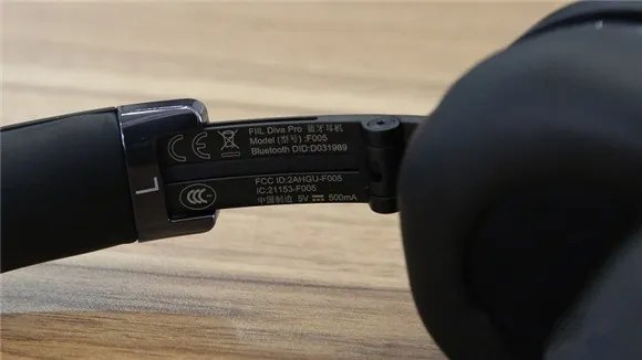 fiil diva与fiil diva pro对比评测