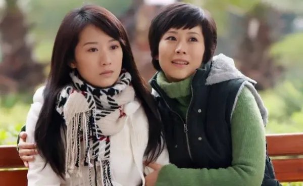 《蜗居》主演都有谁？