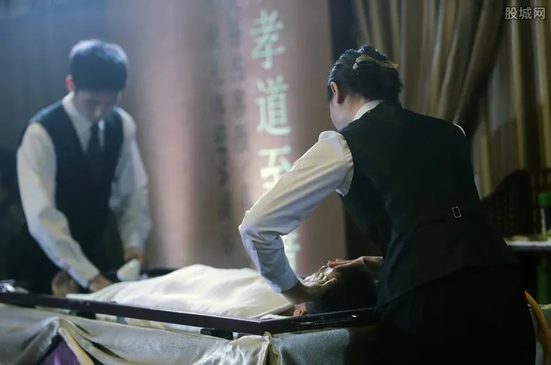 骨灰盒多少钱一个 2020最新价格大全介绍