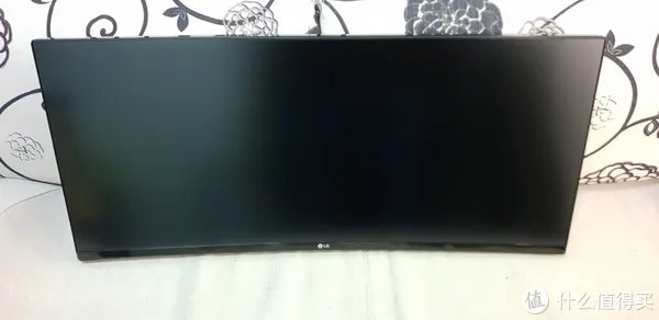 34寸带鱼屏/IPS/144hz/曲屏/过气LG电竞旗舰LG 34UC79G开箱，顺便晒一下桌面