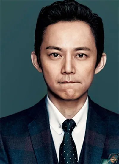 王菁何炅的儿子几岁 网曝两人恋爱经历