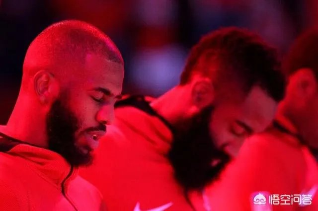 保罗复出首场，火箭复仇魔术，怎么评价保罗在火箭队的作用？