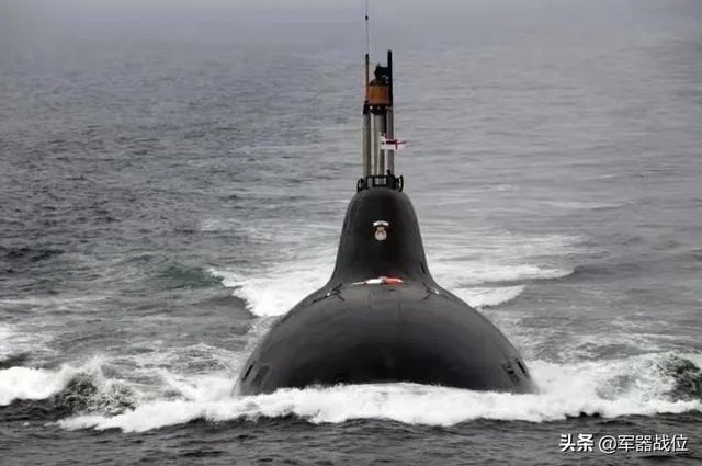 印度国产核潜艇到底是什么样子？为什么造价堪比大型航母还差点创造一项纪录？