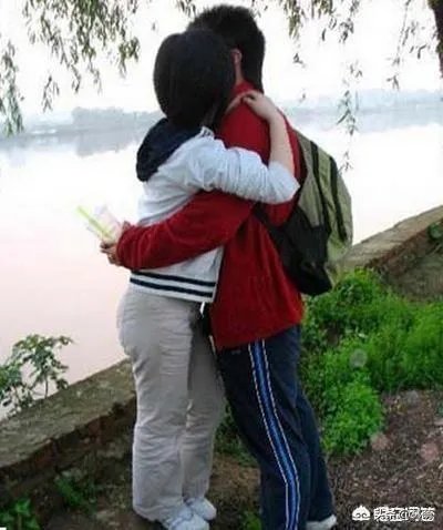 你相信爱的越深伤的越痛吗？