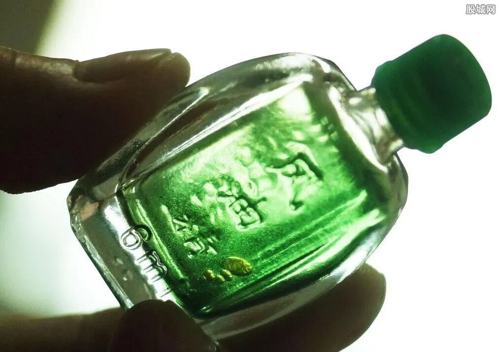 风油精是什么梗？一夜之间表情包火爆朋友圈