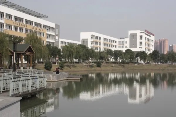 江苏城市职业学院（无锡办学点）