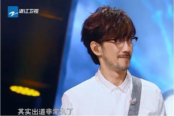 周传雄回应争议事件:没有谁应该是谁的导师