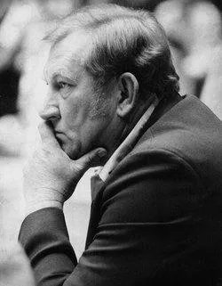 哈金斯黑人篮球教父