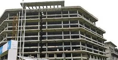 昆明业主住烂尾楼雨水洗脸，被坑的业主该如何维权？