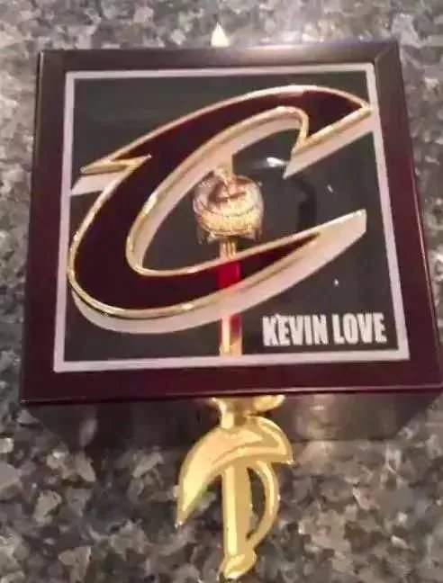 NBA哪些总冠军戒指最为好看？