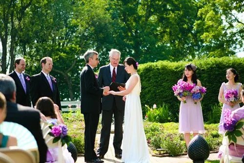 证婚人一般找谁  请领导做证婚人怎么说