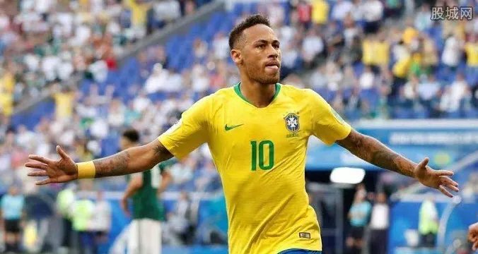 巴西足球队10号是谁（内马尔）