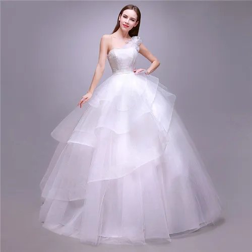 最新婚纱款式有哪些   2017版婚纱款式图片