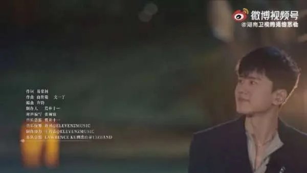 江苏小伙在张杰演唱会求婚，戴戒指时现场气氛如何？