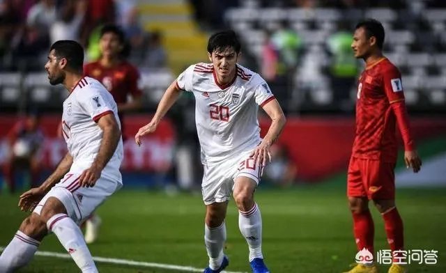 国足亚洲杯1/4赛对阵伊朗，新华社却看衰：有惊无喜，出局是大概率事件，你怎么看？