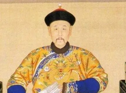 四阿哥毫无声望为什么就被乾隆选为继承人？真相是什么