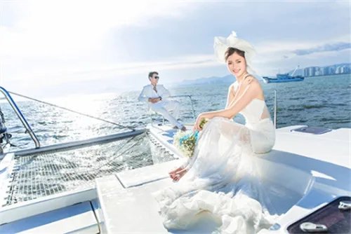海南婚纱摄影排名    海南拍婚纱照哪家好