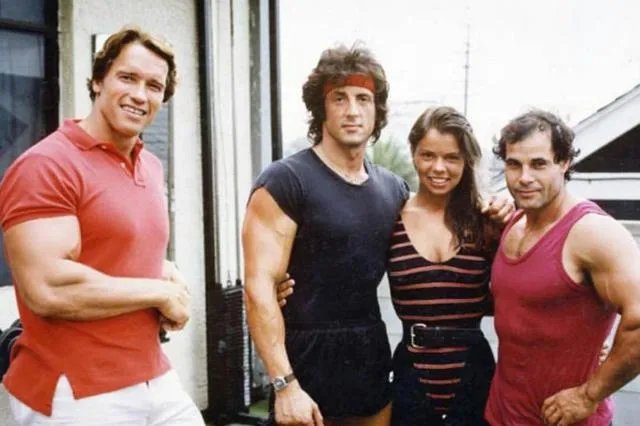 施瓦辛格和史泰龙谁比较大牌？