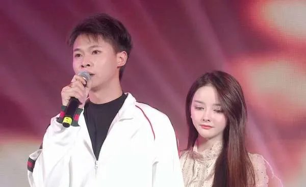 许华升的女朋友是谁