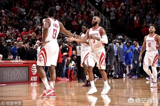 保罗复出首场，火箭复仇魔术，怎么评价保罗在火箭队的作用？