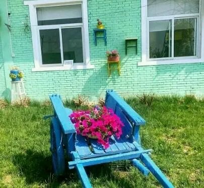 关于西安小伙徒步回家一事，你怎么看？