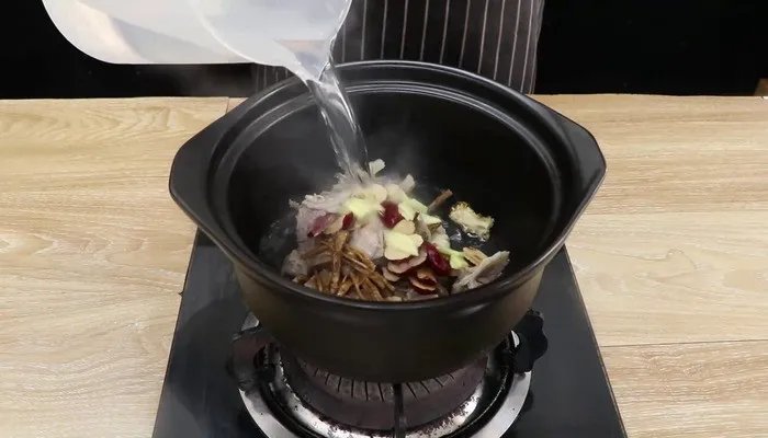 当归羊肉汤怎么做 当归羊肉汤的做法