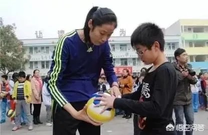 朱婷24岁生日将来临，她发起1129为贫困学校捐赠体育器材和图书的公益活动，你怎么看？