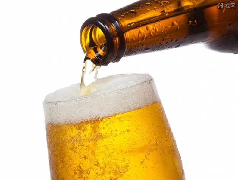 蓝带将军啤酒价格 蓝带啤酒多少钱一箱