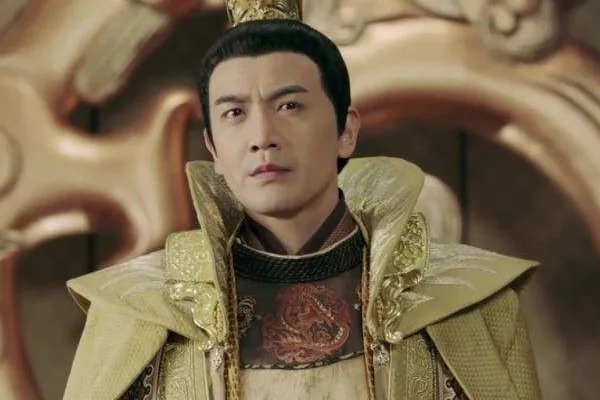 矫勇善战的李元吉，在玄武门之变中为何三箭都没有射中李世民？