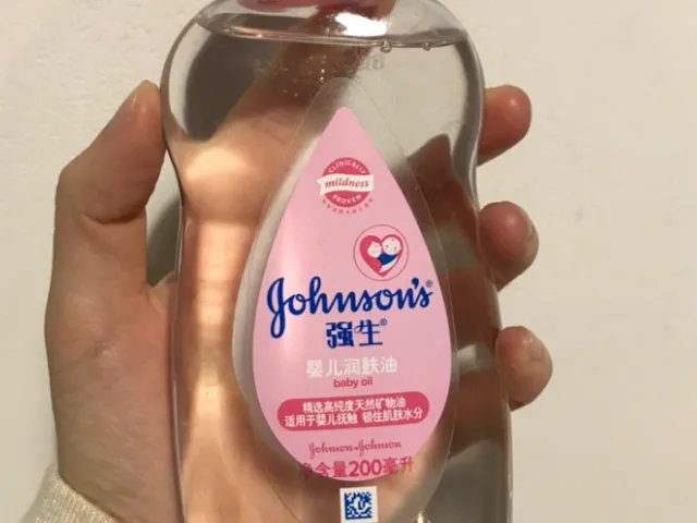强生婴儿油用矿物油是因为便宜吗？